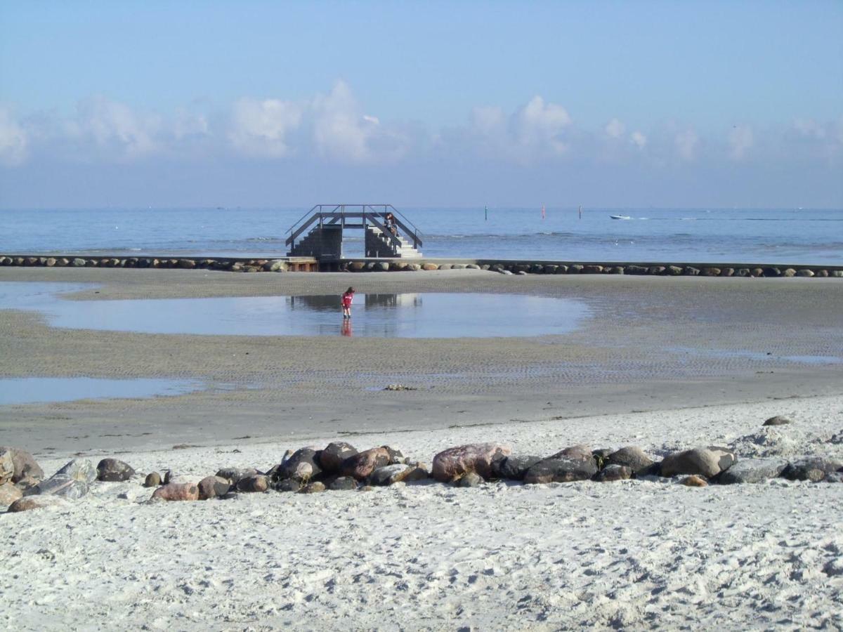 Steiner Strandappartements 208 Sued- Landseite * Stein (Schleswig-Holstein)